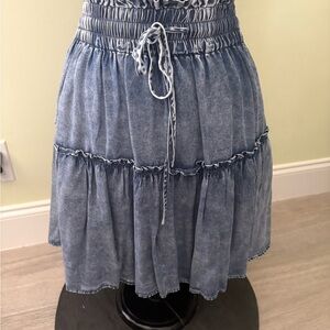 Doe & Rae Gray Ruffled Tiered Midi Skirt